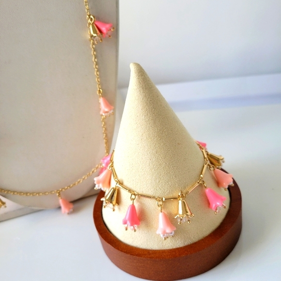 Extended Necklace and Charm Bracelet Set / Bell Flowers / Pink & Gold - Picture 3 of 7